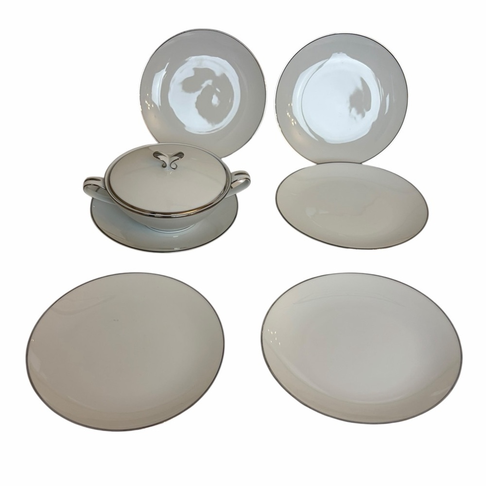 Noritake Ivory China Set Gold Trim Plates + Covered Soup Tureen Dinnerware
